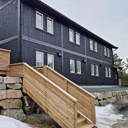 New&cozy Nr3 Close To Panorama Ski Resort, Golf Course, Hiking, Beaches, Fishing And Lake Views With Free Parking&pets Allowed Apartment *